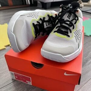 SOLD | Nike Fly.By Mid 3